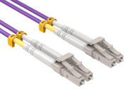 In practical applications, what is the transmission speed of OM4 Fiber optic cabl?